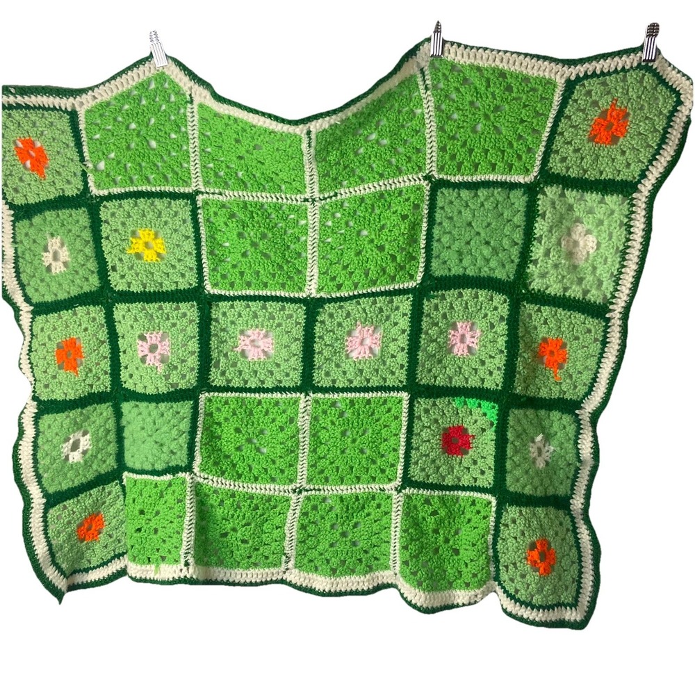 Handmade Crochet Granny Square Blanket Green Floral Boho Throw Afghan Vintage